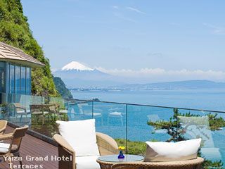 在駿河灣和富士山相遇