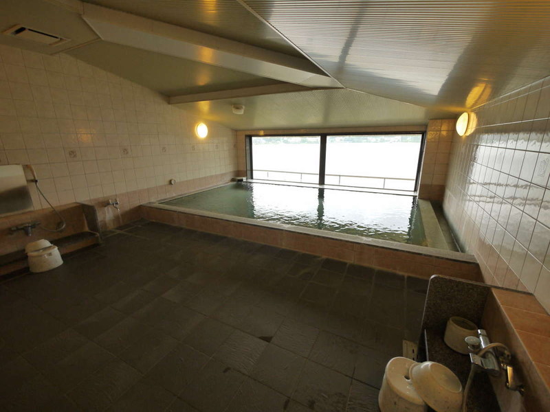 公共溫泉（例子）