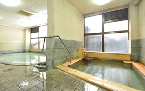 公共溫泉（例子）