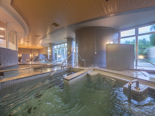 公共溫泉（例子）