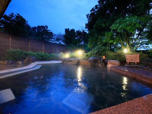 公共溫泉（例子）