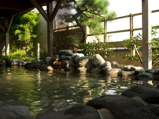 公共溫泉（例子）
