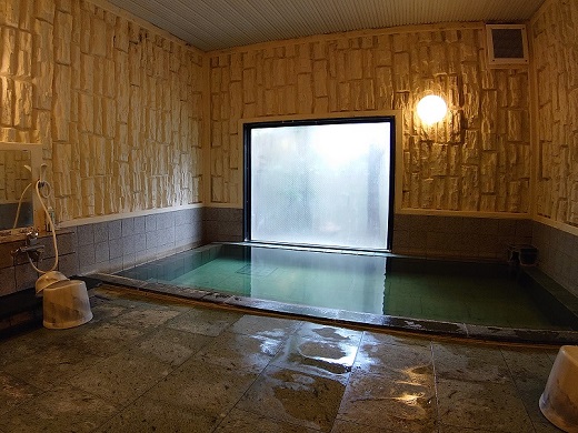 公共溫泉（例子）