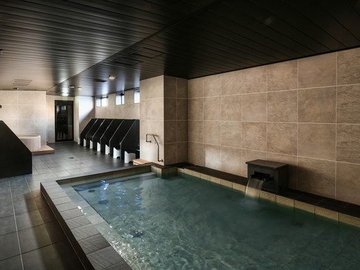 公共溫泉（例子）