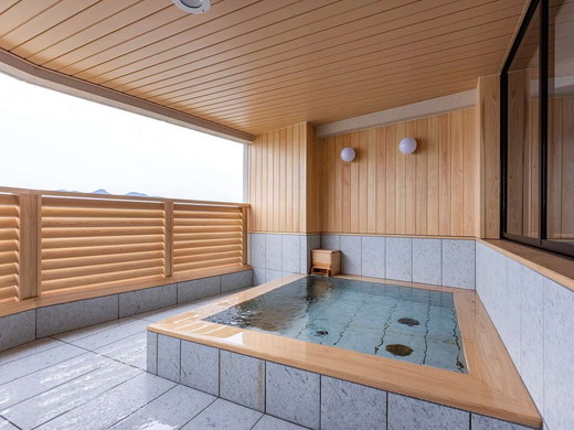 公共溫泉（例子）