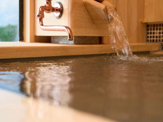 公共溫泉（例子）