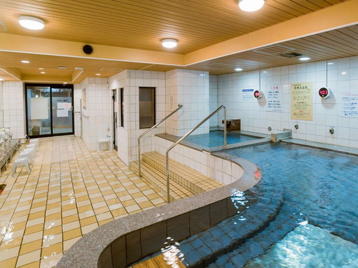 公共溫泉（例子）