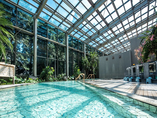 公共溫泉（例子）