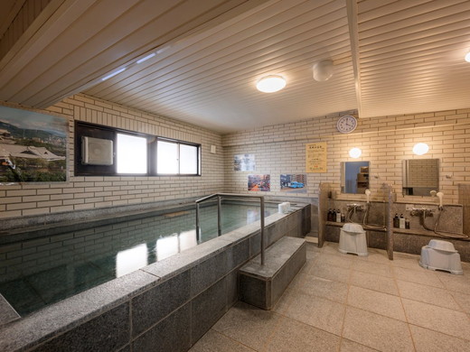 公共溫泉（例子）